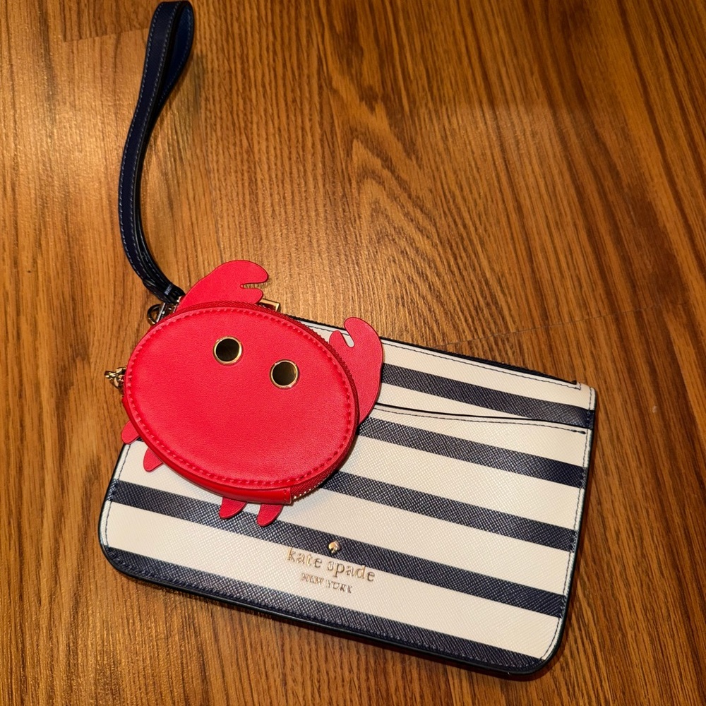 Novelty Crab Wristlet Kate Spade